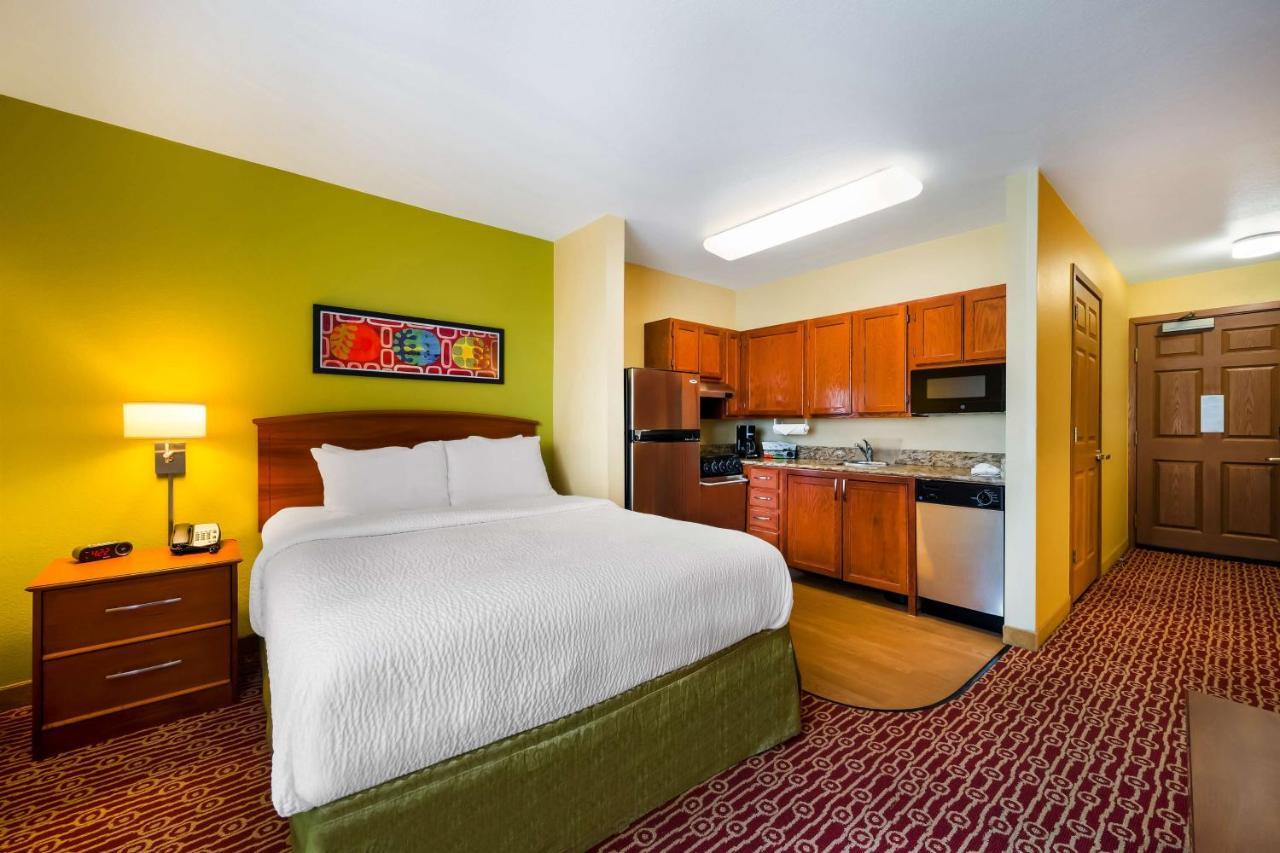 Sonesta Simply Suites Detroit Novi Exterior photo